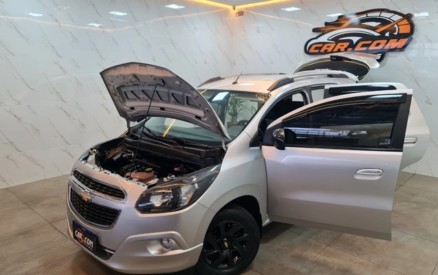 imagem-https://www.socarrao.com.br/sc-vehicle-images-prod/4323311/1791580260873-MjAyNjEwMDlfMTUyOTE1LmpwZw.jpg