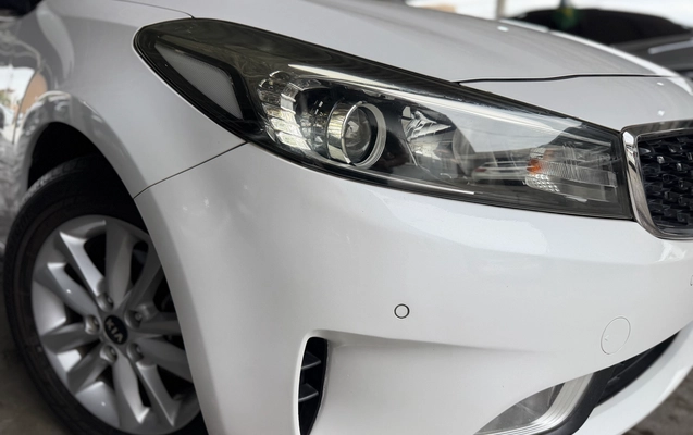 imagem-https://www.socarrao.com.br/sc-vehicle-images-prod/4323324/1791580306786-6b04cb62-cb28-4966-9eb4-a1b04032830d.jpg