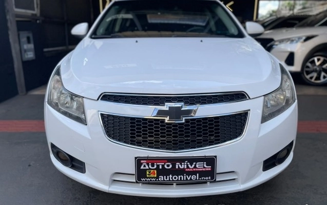 imagem-https://www.socarrao.com.br/sc-vehicle-images-prod/4323330/1791580383123-640_480_chevrolet-cruze-lt-1-8-16v-ecotec-aut-flex-12-12-7194d5-16.jpg