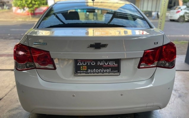 imagem-https://www.socarrao.com.br/sc-vehicle-images-prod/4323330/1791580383124-640_480_chevrolet-cruze-lt-1-8-16v-ecotec-aut-flex-12-12-7194d5-14.jpg