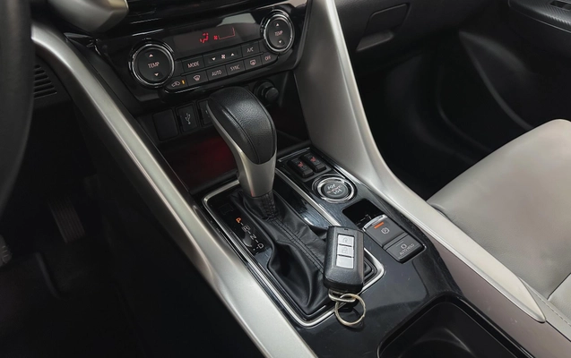 imagem-https://www.socarrao.com.br/sc-vehicle-images-prod/4323371/1791580621794-b0a88bcae91b46f3a188c3c19b284256_1791580599449.jpg