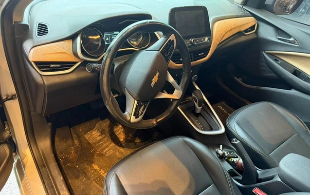 imagem-https://www.socarrao.com.br/sc-vehicle-images-prod/4323376/1791580788885-8561345_6_B_1f86be9214.jpeg