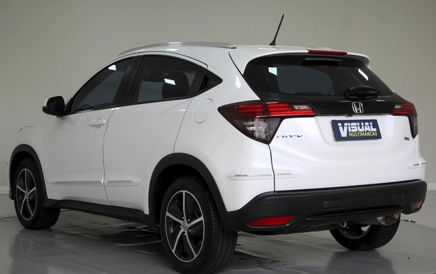 imagem-https://www.socarrao.com.br/sc-vehicle-images-prod/4323388/1791580960571-5_062119.jpg