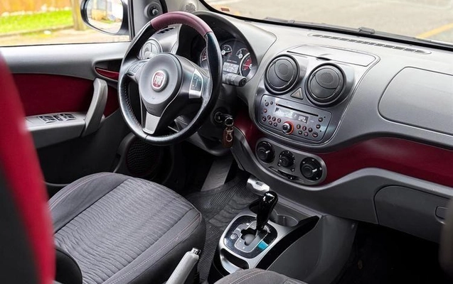 imagem-https://www.socarrao.com.br/sc-vehicle-images-prod/4323497/1791581922244-8561416_15_B_5b919e70b6.jpeg