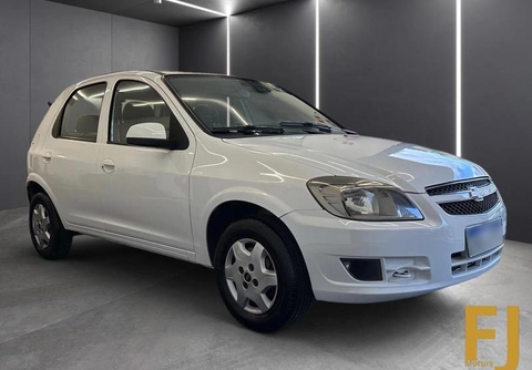 Chevrolet Celta 2015 Branco — foto 1 de 3