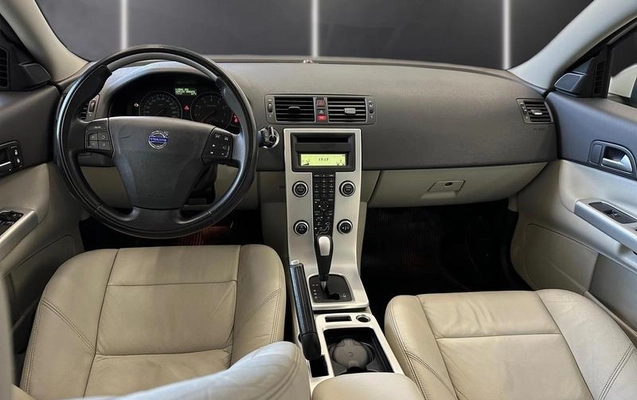 imagem-https://www.socarrao.com.br/sc-vehicle-images-prod/4323832/1791586518133-8469724_5_B_81c4437eea.jpeg