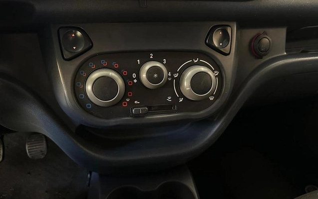 imagem-https://www.socarrao.com.br/sc-vehicle-images-prod/4323902/1791586524026-8559964_1_B_d48b95adc3.jpeg