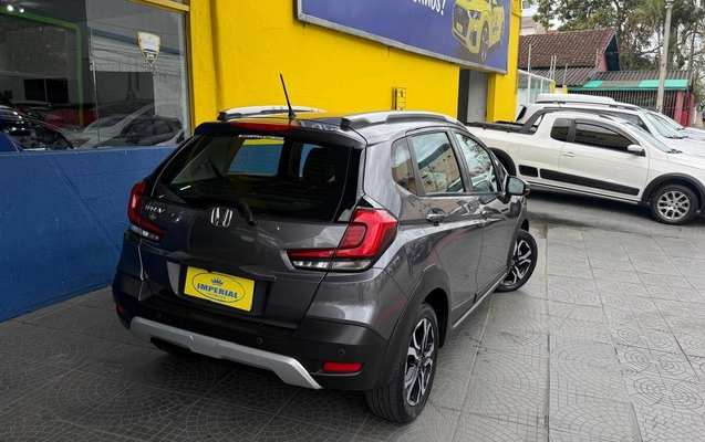 imagem-https://www.socarrao.com.br/sc-vehicle-images-prod/4323920/1791598684424-3c94517665944c628f249b50fe4e64a4_1791585287840.jpg