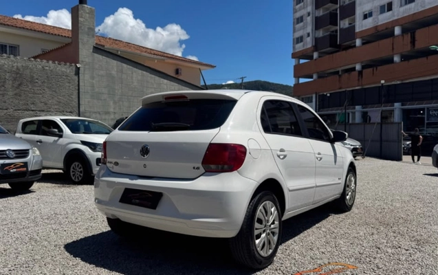 imagem-https://www.socarrao.com.br/sc-vehicle-images-prod/4324186/1791588990032-NC5qcGVn.jpeg