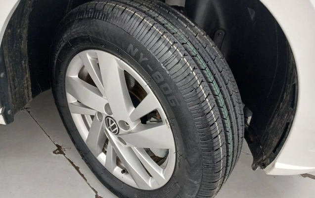 imagem-https://www.socarrao.com.br/sc-vehicle-images-prod/4324555/1791592106838-1_055711.jpg