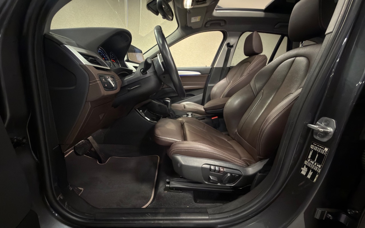 imagem-https://www.socarrao.com.br/sc-vehicle-images-prod/4324995/1791596916277-SU1HXzEzMTYuanBlZw.jpeg