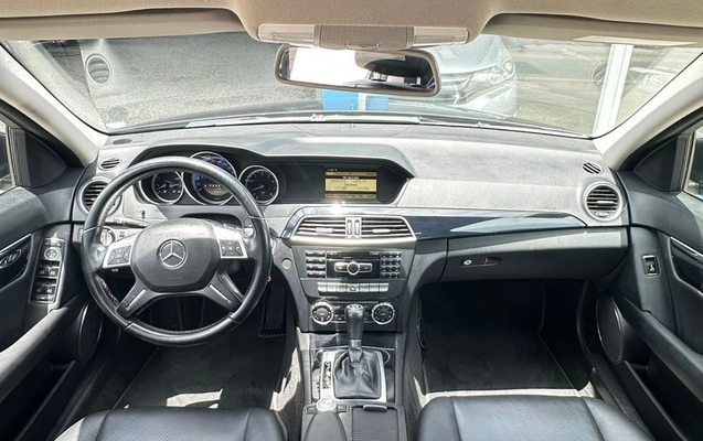 imagem-https://www.socarrao.com.br/sc-vehicle-images-prod/43257/1786543612706-gb-ddb8147.jpg