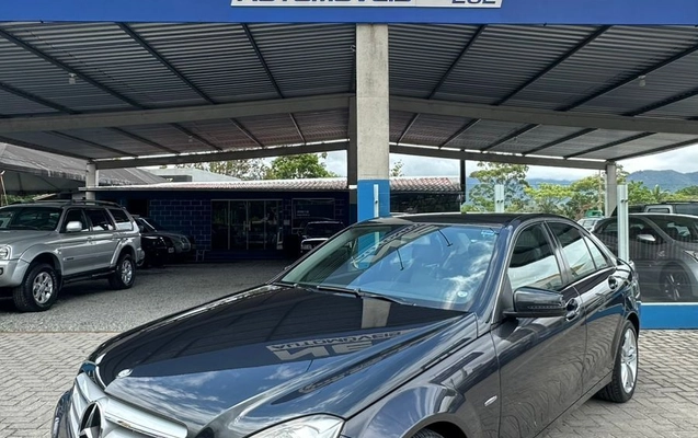 imagem-https://www.socarrao.com.br/sc-vehicle-images-prod/43257/1786543612710-gb-f70d194.jpg