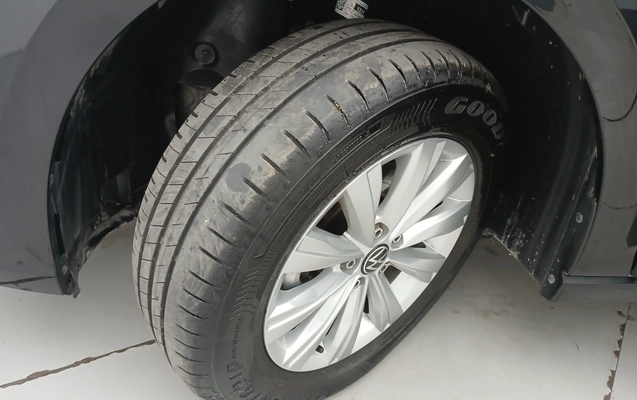 imagem-https://www.socarrao.com.br/sc-vehicle-images-prod/4325821/1791605324728-1_020044.jpg