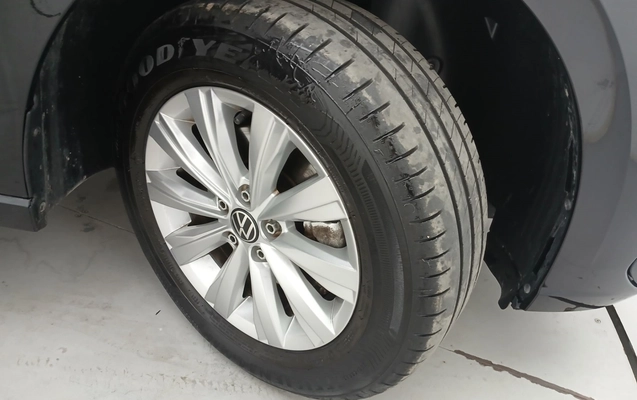 imagem-https://www.socarrao.com.br/sc-vehicle-images-prod/4325821/1791605324732-1_020045.jpg