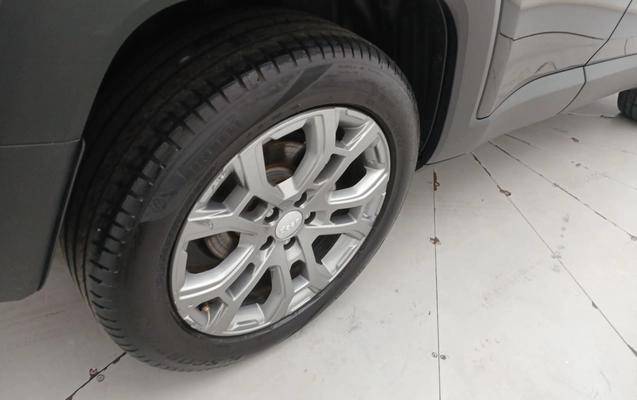 imagem-https://www.socarrao.com.br/sc-vehicle-images-prod/4326476/1791606264882-1_023638.jpg