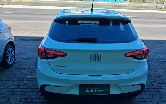 imagem-https://www.socarrao.com.br/sc-vehicle-images-prod/4326560/1791606318118-1_022719.jpg