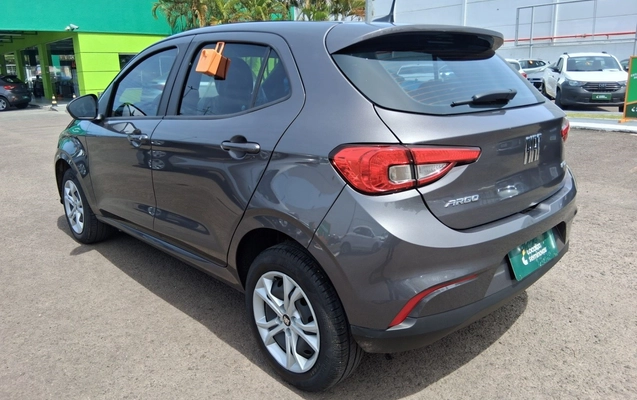 imagem-https://www.socarrao.com.br/sc-vehicle-images-prod/4326842/1791607107315-1_115539.jpg