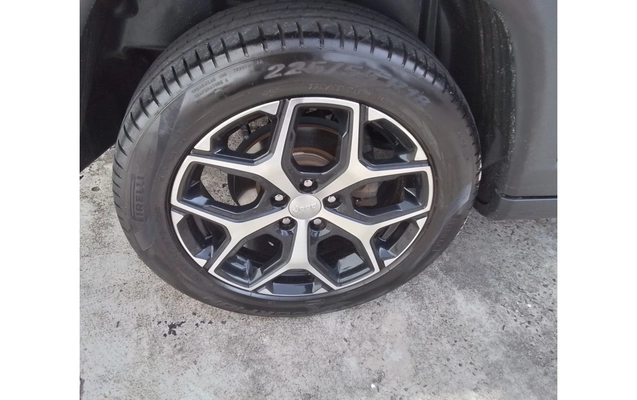 imagem-https://www.socarrao.com.br/sc-vehicle-images-prod/4327184/1791608513897-2_090919.jpg