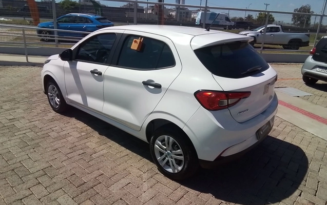 imagem-https://www.socarrao.com.br/sc-vehicle-images-prod/4327226/1791608730534-1_111558.jpg