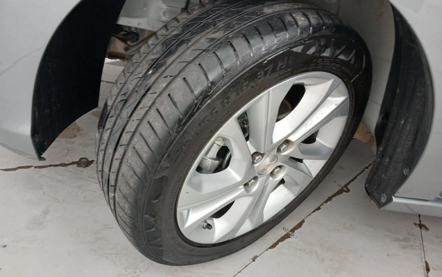 imagem-https://www.socarrao.com.br/sc-vehicle-images-prod/4327440/1791609322709-1_125141.jpg