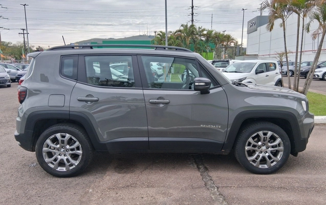 imagem-https://www.socarrao.com.br/sc-vehicle-images-prod/4327613/1791609971122-2_022607.jpg