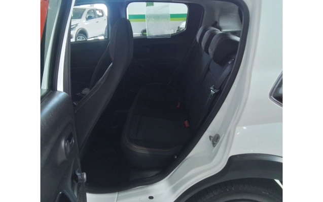 imagem-https://www.socarrao.com.br/sc-vehicle-images-prod/4328130/1791611748362-1_024402.jpg