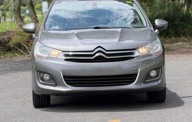 imagem-https://www.socarrao.com.br/sc-vehicle-images-prod/4328281/1792235964832-8546895_30_B_4b3abfa4ea.jpeg