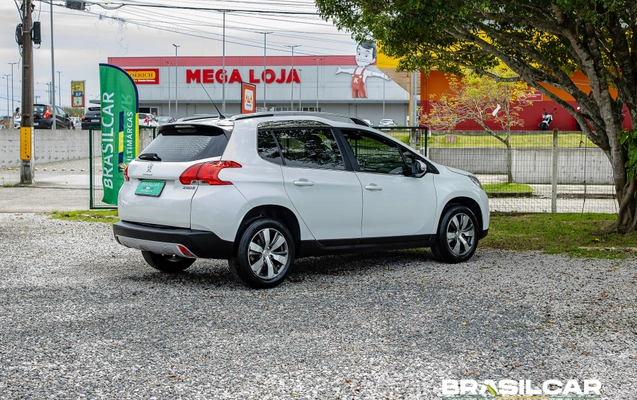 imagem-https://www.socarrao.com.br/sc-vehicle-images-prod/4328381/1791630222741-003_580c9ed2713e71b8c3eccc78799c9a5d.jpg