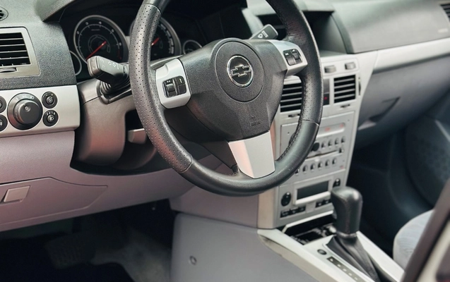 imagem-https://www.socarrao.com.br/sc-vehicle-images-prod/4328390/1791632325032-gb-434861f.jpeg