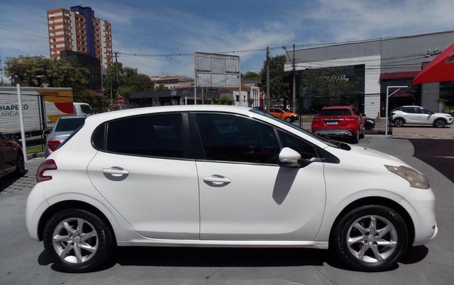 imagem-https://www.socarrao.com.br/sc-vehicle-images-prod/4328397/1791632677113-8548434_1_B_59f6b77a5e.jpeg