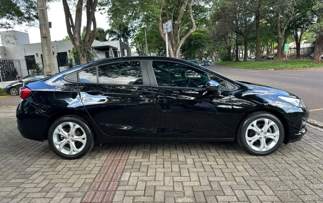 imagem-https://www.socarrao.com.br/sc-vehicle-images-prod/4328406/1791633222710-2_051632.jpg