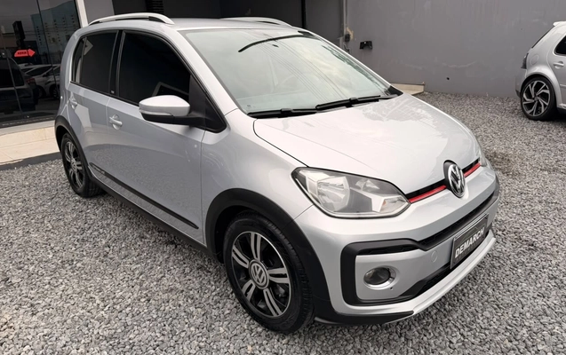 imagem-https://www.socarrao.com.br/sc-vehicle-images-prod/4328408/1791633404942-V2hhdHNBcHAgSW1hZ2UgMjAyNi0xMC0wOCBhdCAxNy4zMi40MCAoMSkuanBlZw.jpeg
