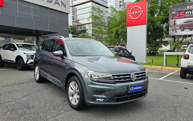 imagem-https://www.socarrao.com.br/sc-vehicle-images-prod/4328409/1791636558952-NmUyNWIzYWQtMzA1YS00YjllLTljMDktOTg2ZDY4NjRkMWMyLmpwZWc.jpeg