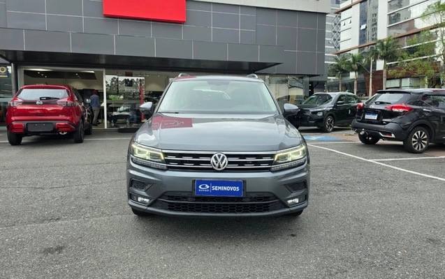 imagem-https://www.socarrao.com.br/sc-vehicle-images-prod/4328409/1791636559145-ZmU5Mzg1NGYtZGZjZi00ODRiLWJiODYtNzhjN2MyNmY3N2M5LmpwZWc.jpeg
