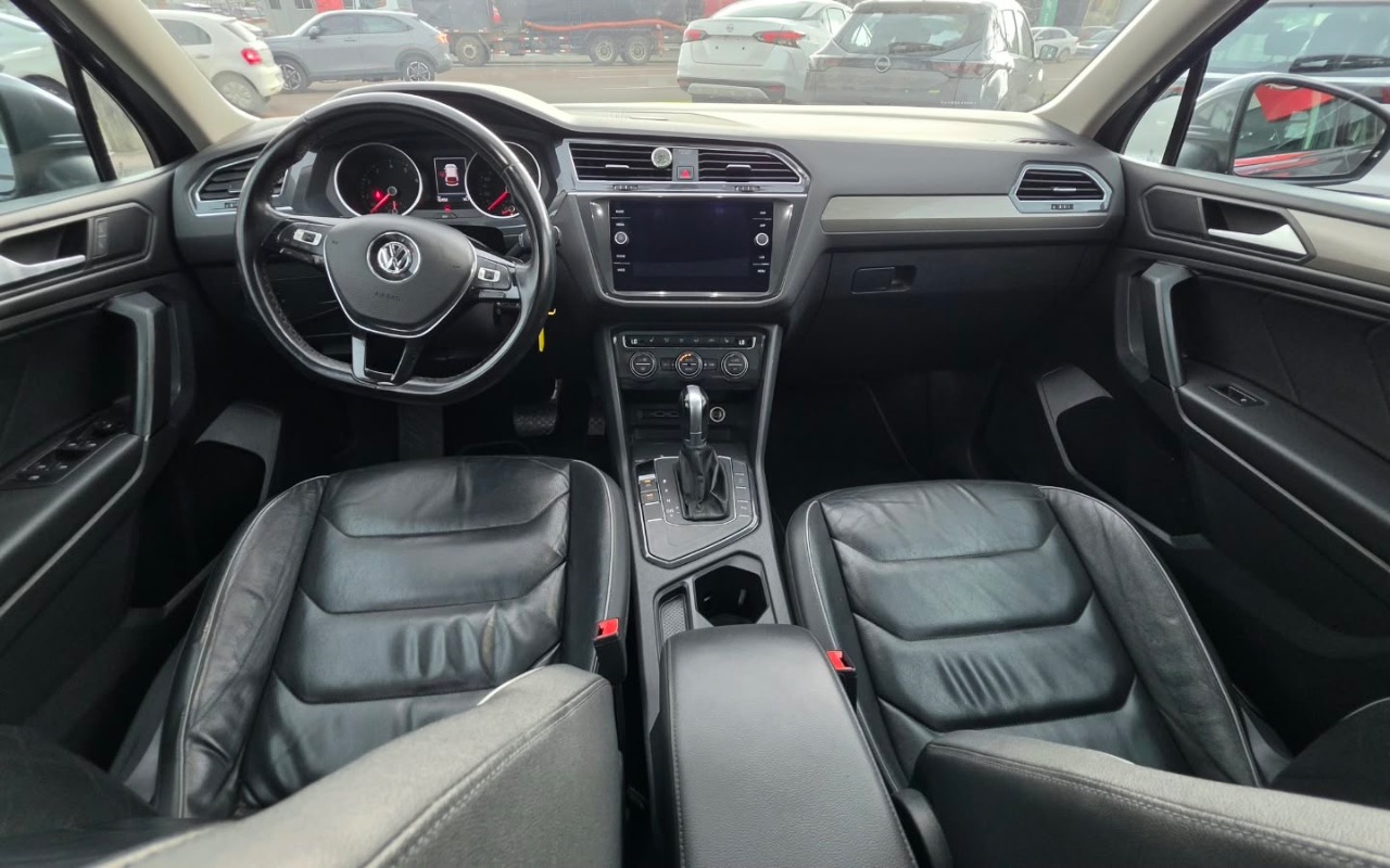 imagem-https://www.socarrao.com.br/sc-vehicle-images-prod/4328409/1791636559303-ZDg1YmEyMWYtYTYzOS00NDU2LTg5MmUtOTM1ZjJkYzQxMmRkLmpwZWc.jpeg