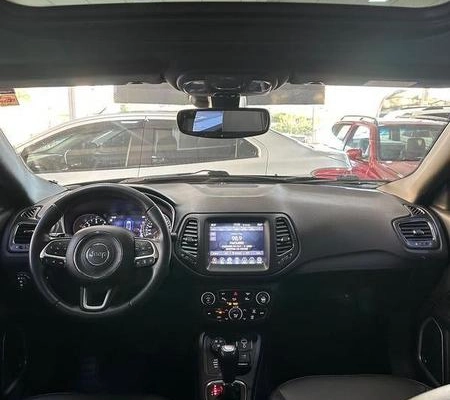 imagem-https://www.socarrao.com.br/sc-vehicle-images-prod/4328426/1791634163789-8292617_9_B_6e5fb9c0c7.jpeg