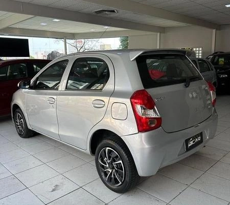 imagem-https://www.socarrao.com.br/sc-vehicle-images-prod/4328427/1791634186409-8494933_6_B_4a129ed43c.jpeg