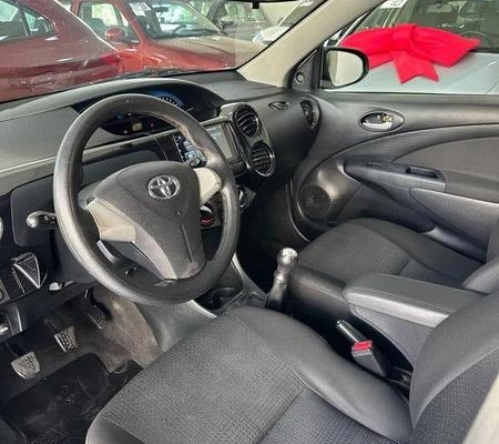 imagem-https://www.socarrao.com.br/sc-vehicle-images-prod/4328427/1791634186411-8494933_7_B_d900494e3a.jpeg