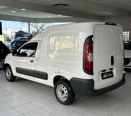 imagem-https://www.socarrao.com.br/sc-vehicle-images-prod/4328428/1791634206414-8399884_6_B_a5d5cbe250.jpeg