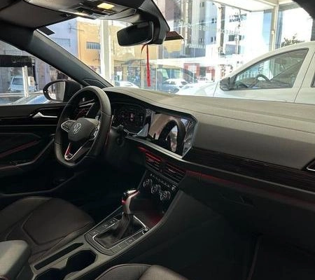 imagem-https://www.socarrao.com.br/sc-vehicle-images-prod/4328431/1791634288699-8300346_13_B_175a720d40.jpeg