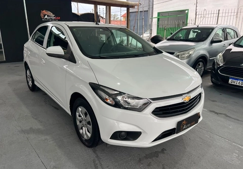 Chevrolet Onix 2017 Branco — foto 1 de 3