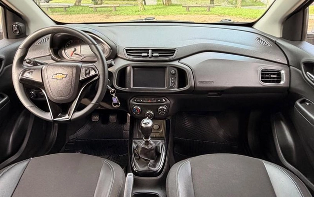 imagem-https://www.socarrao.com.br/sc-vehicle-images-prod/4328455/1791634817452-8561714_13_B_946f8b7488.jpeg