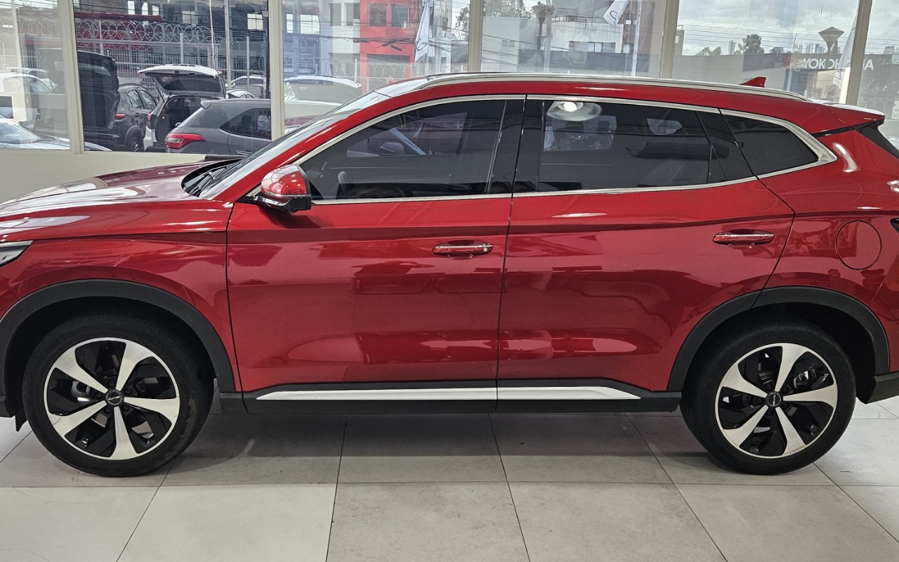 imagem-https://www.socarrao.com.br/sc-vehicle-images-prod/4328466/1791636363262-ZTRiZDFiYWUtMjA0OS00ODQ3LTkxOGQtMWU5NDkxNDQ5NWZhLmpwZWc.jpeg