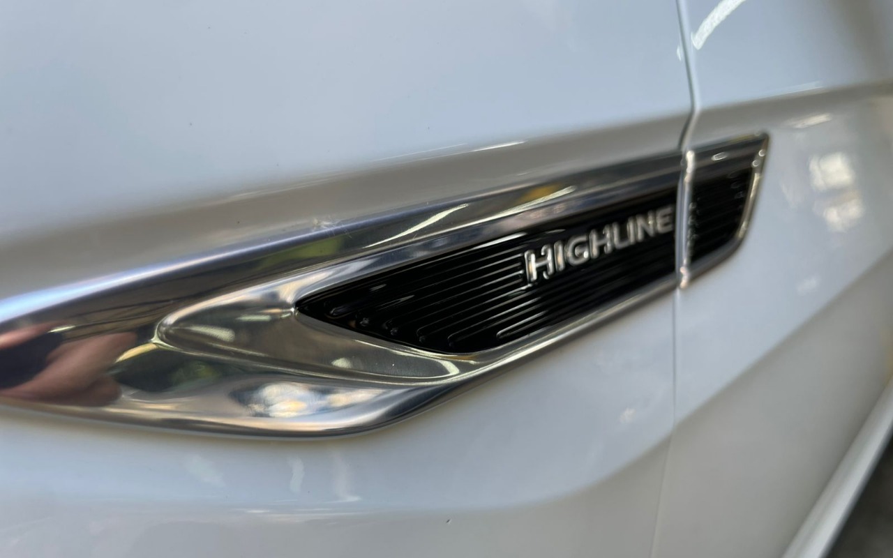 imagem-https://www.socarrao.com.br/sc-vehicle-images-prod/4328469/1791635654036-ZDQwZWVjNTYtMzA2Yi00N2JmLTlmMWMtNjEwOWZhZGVkZmQ2LmpwZw.jpg