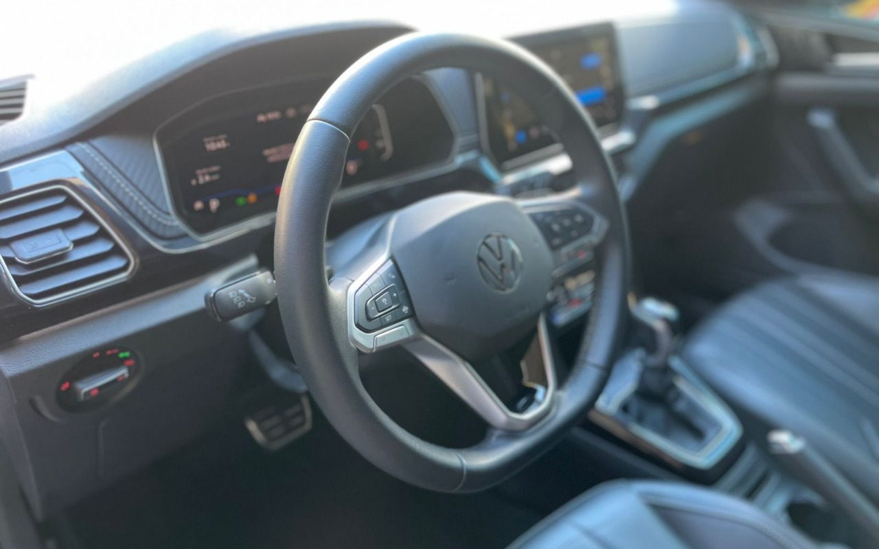 imagem-https://www.socarrao.com.br/sc-vehicle-images-prod/4328469/1791635654154-ZjBjNWE4ODQtMWYzYy00MDU1LTgxZjYtYzY1Y2U3MzNmYzNjLmpwZw.jpg