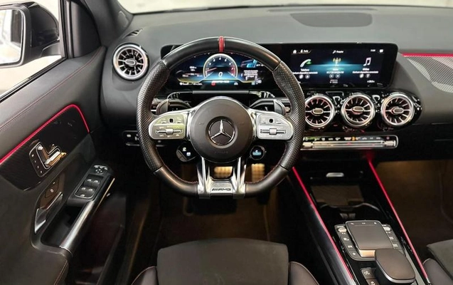 imagem-https://www.socarrao.com.br/sc-vehicle-images-prod/4328488/1791636819362-8561825_10_B_23c12052a3.jpeg