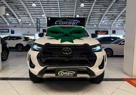 Toyota Hilux 2024 Branco — foto 1 de 3