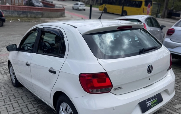 imagem-https://www.socarrao.com.br/sc-vehicle-images-prod/4328501/1791637291593-SU1HLTIwMjYxMDA5LVdBMDA2Ny5qcGc.jpg