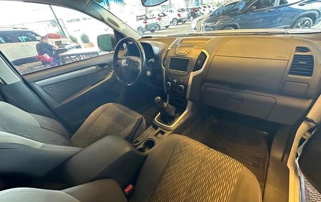 imagem-https://www.socarrao.com.br/sc-vehicle-images-prod/4328502/1791637348491-8552007_11_B_7f16a5c4eb.jpeg
